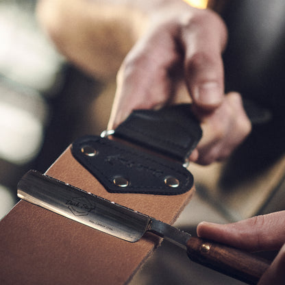 DARK STAG CUT THROAT RAZOR